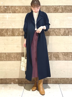 「白ニット」｜「アイテム（トレンチコート）」を使った、Mikaさん（レディース・153cm）の秋コーディネート