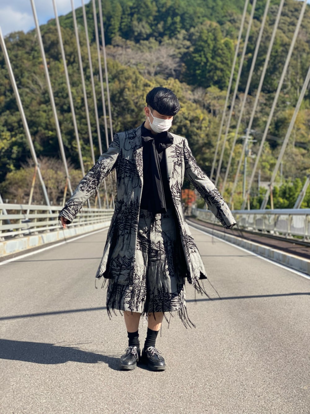 コテコテ ダンサーKotoriが着る 春の新作デニム | GUESS JAPAN（ゲス
