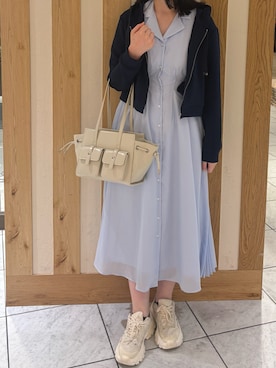 「MISCH MASCH（ミッシュマッシュ）の2026春夏新作 グログランリボンダンボールジップパーカー（パーカー、ブルー系）」を使った、天王寺ミオ本館店さん（レディース・151cm）の春コーディネート