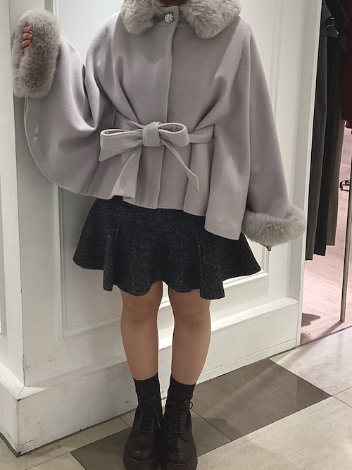 セール】2025秋冬新作 ブローチ付きポンチョコート（ポンチョ）｜MISCH