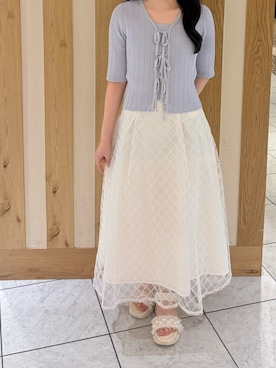 「MISCH MASCH（ミッシュマッシュ）の2026春夏新作 ラメ配色リボンアイレットリブニット（ニット/セーター、ブルー系）」を使った、天王寺ミオ本館店さん（レディース・151cm）の春コーディネート