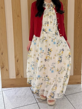 「MISCH MASCH（ミッシュマッシュ）の2026春夏新作 ボタニカルフラワーワンピース（ワンピース、イエロー系）」を使った、天王寺ミオ本館店さん（レディース・151cm）の春コーディネート