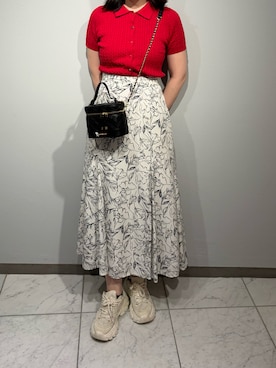 「MISCH MASCH（ミッシュマッシュ）の2026春夏新作 ケーブルポロ襟ニット（ニット/セーター、レッド系）」を使った、天王寺ミオ本館店さん（レディース・151cm）の春コーディネート