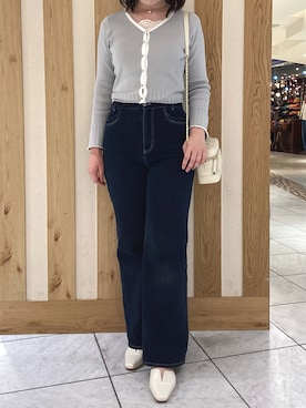 「WA ORiental TRaffic（ダブルエーオリエンタルトラフィック）のスリット セパレート パンプス /62110（パンプス、ホワイト系）」を使った、天王寺ミオ本館店さん（レディース・151cm）の春コーディネート