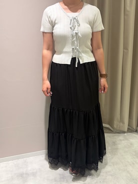 「MISCH MASCH（ミッシュマッシュ）の2026春夏新作 裾レースティアードスカート（スカート、ブラック系）」を使った、天王寺ミオ本館店さん（レディース・164cm）の夏コーディネート