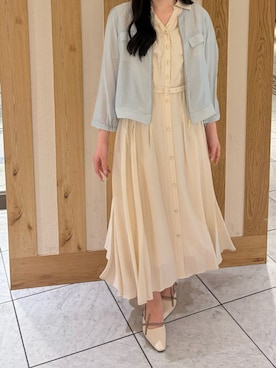 「MISCH MASCH（ミッシュマッシュ）の2026春夏新作 ケープフレア袖シャツワンピース（シャツワンピース、ベージュ系）」を使った、天王寺ミオ本館店さん（レディース・151cm）の春コーディネート