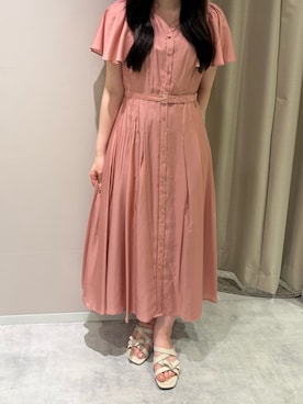 「MISCH MASCH（ミッシュマッシュ）の2026春夏新作 ケープフレア袖シャツワンピース（シャツワンピース、ピンク系）」を使った、天王寺ミオ本館店さん（レディース・164cm）の夏コーディネート