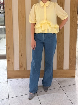 「MISCH MASCH（ミッシュマッシュ）の2026春夏新作 ストレッチデニムワイドパンツ（デニムパンツ、ブルー系）」を使った、天王寺ミオ本館店さん（レディース・151cm）の春コーディネート