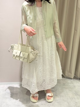 「ORiental TRaffic（オリエンタルトラフィック）の金具 ベルト × ナイロン 厚底 スポサン /61237（サンダル、ホワイト系）」を使った、天王寺ミオ本館店さん（レディース・164cm）の春コーディネート
