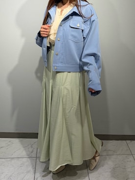 「MISCH MASCH（ミッシュマッシュ）の2026春夏新作 シアーボイルカラースカート（スカート、グリーン系）」を使った、天王寺ミオ本館店さん（レディース・151cm）の春コーディネート