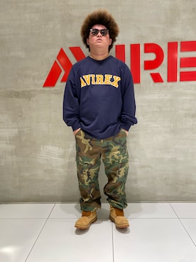 「AVIREX（アヴィレックス）のアイテム（スウェット）」を使った、TETTAさん（メンズ・166cm）の秋コーディネート