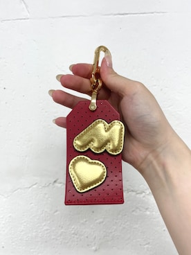 「アイテム（キーケース/キーアクセサリー、レッド系）」を使った、MINAMIさん（レディース・153cm）の冬コーディネート