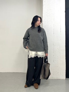 「アイテム（シューズ、イエロー系）」を使った、MINAMIさん（レディース・153cm）の秋コーディネート