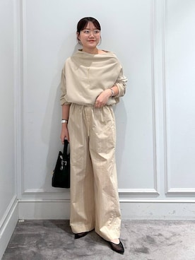 「AIM（エイム）のアイテム」を使った、anriさん（レディース・157cm）の春コーディネート