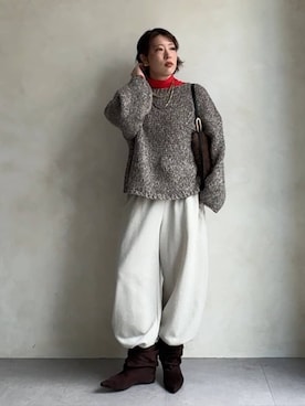 「DouDou（ドゥドゥ）の【完売カラー追加/SAKURA企画】ラメドロストDD刺繍スウェットパンツ（スウェットパンツ、ホワイト系）」を使った、yuさん（レディース・162cm）の秋コーディネート