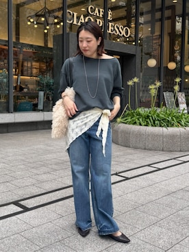 「アイテム（ストール/ショール）」を使った、yuさん（レディース・162cm）の秋コーディネート