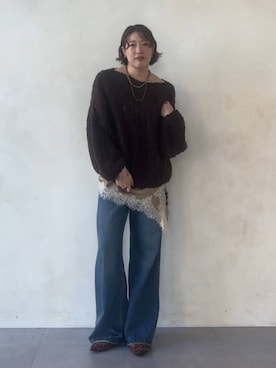 「DouDou（ドゥドゥ）のルーズフレアデニム（デニムパンツ、ブルー系）」を使った、yuさん（レディース・162cm）の秋コーディネート