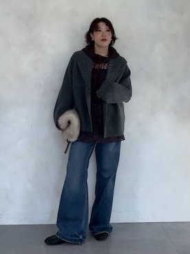 「DouDou（ドゥドゥ）のルーズフレアデニム（デニムパンツ、ブルー系）」を使った、yuさん（レディース・162cm）の秋コーディネート
