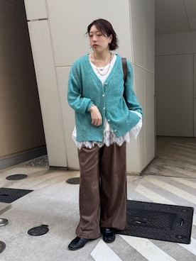 「DouDou（ドゥドゥ）のメランジウール混前後2WAYカーディガン（カーディガン/ボレロ、グリーン系）」を使った、yuさん（レディース・162cm）の秋コーディネート