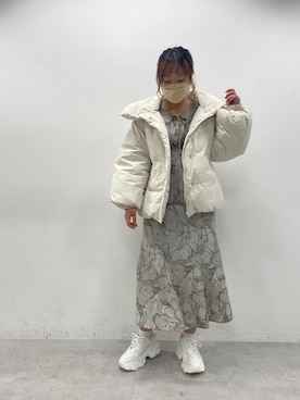 「ワンピース×スニーカー」｜「アイテム（ブルゾン）」を使った、yuzuさん（レディース・162cm）の夏コーディネート