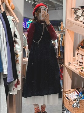 「red」｜「アイテム（ハンチング/ベレー帽）」を使った、simsimdes さん（レディース・168cm）の冬コーディネート