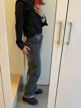 「Pauline Bleu（ポリーヌブロー）のアイテム（デニムパンツ、ブラック系）」を使った、武蔵さん（レディース・154cm）の冬コーディネート