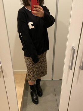 「RNA（アールエヌエー）のK2474 ルーズニットロングTシャツ（ニット/セーター、ブラック系）」を使った、武蔵さん（レディース・154cm）の秋コーディネート