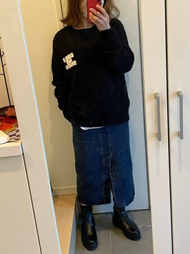 「RNA（アールエヌエー）のK2474 ルーズニットロングTシャツ（ニット/セーター、ブラック系）」を使った、武蔵さん（レディース・154cm）の冬コーディネート