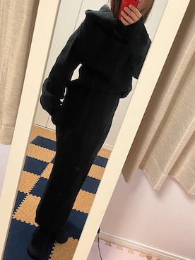 「Mila Owen（ミラオーウェン）のオフタートル2wAy畦ニットSET UP（ワンピース、ブラック系）」を使った、武蔵さん（レディース・154cm）の冬コーディネート