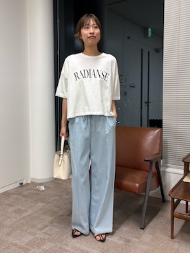「Jena espace merveilleux（ジェナ　エスパスメルヴェイユ）のロゴシルケットCS（Tシャツ/カットソー、ホワイト系）」を使った、makoo.jjさん（レディース・168cm）の春コーディネート
