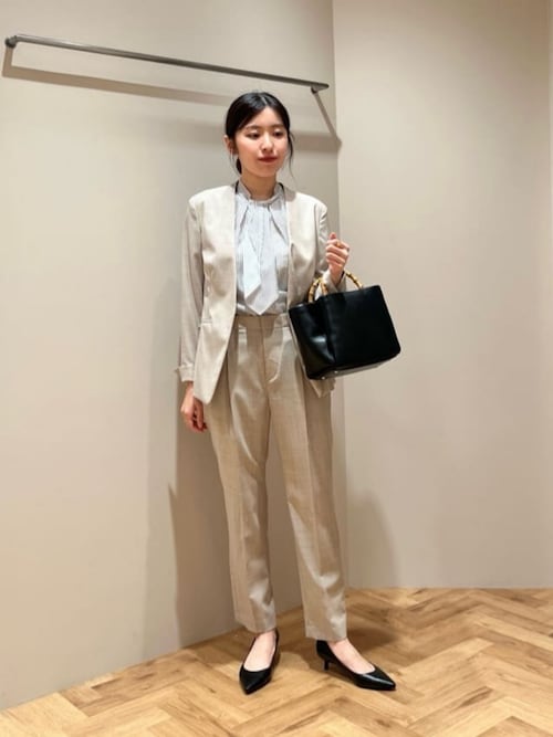 ライト カチリラ ノーラペル ジャケット／テーパード パンツ ◇No07