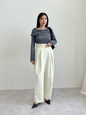 「EMMEL REFINES（エメルリファインズ）のアイテム（Tシャツ/カットソー）」を使った、島津（shimazu)さん（レディース・160cm）の秋コーディネート