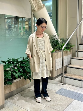 「アイテム（テーラードジャケット、ベージュ系）」を使った、madokaさん（レディース・151cm）の夏コーディネート