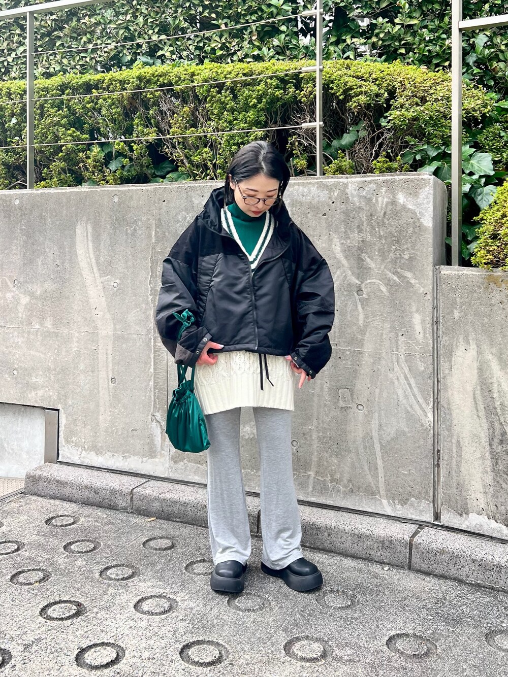 etsinta】リバーシブル中綿ショートモンスタージャケットを使った人気 