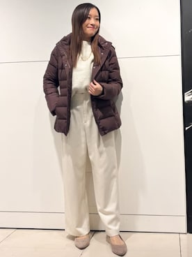 「COUP DE CHANCE（クードシャンス）の【手洗い可】スパンコール付ニットトップス（ニット/セーター、ホワイト系）」を使った、シオンさん（レディース・161cm）の冬コーディネート