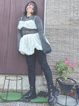 「アイテム（ブーツ）」を使った、ペキさん（レディース・50cm）の秋コーディネート