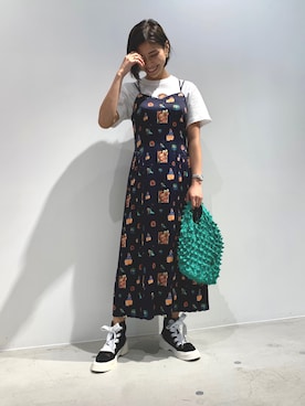 「LOVELESS（ラブレス）の【LOVELESS×とんだ林蘭】プリントキャミドレス（ワンピース、ブルー系）」を使った、kana0219さん（レディース・158cm）の夏コーディネート