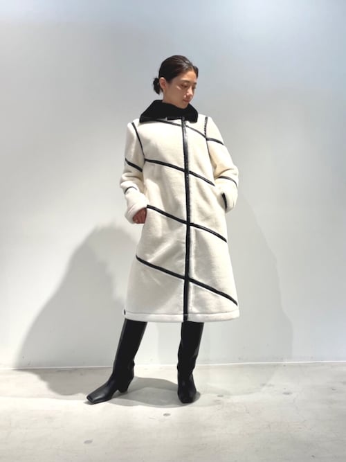 LOVELESS（ラブレス）の「バイアスパイピングボアコート（その他