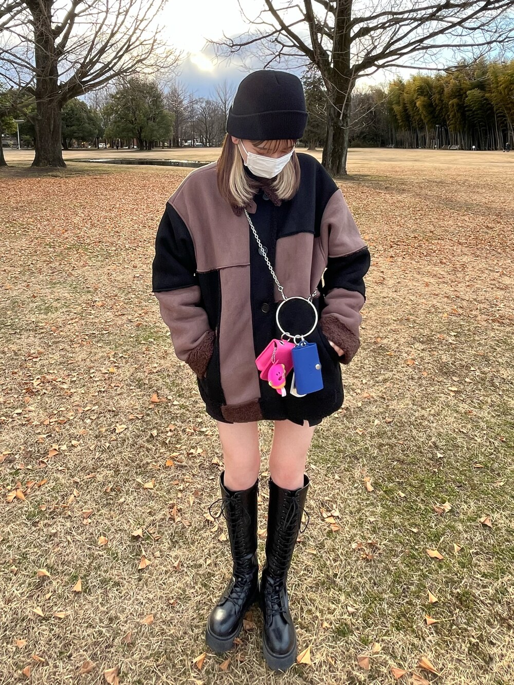 「私の推しブランド、シンプルスタイル、ニットコーデ、冬のコーデ、休日スタイル、骨格ウェーブ、プチプラ、#今日のコーデ、ブーツ、ロングブーツ、メンズライク、おしゃれさんと繋がりたい、いいね、save、フォローお願いします🤑、ootd、ムートンコート」｜「WEGOのアイテム（ブーツ、ブラック系）」を使った、ミドリさん（レディース・160cm）の冬コーディネートの1枚目の写真