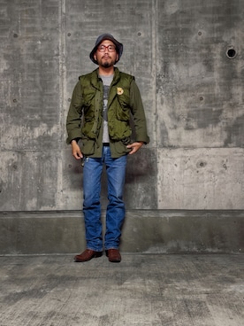 「legend Diego⚽️wのアイテム（Tシャツ/カットソー、グレー系）」を使った、RiMaさん（メンズ・171cm）の春コーディネート