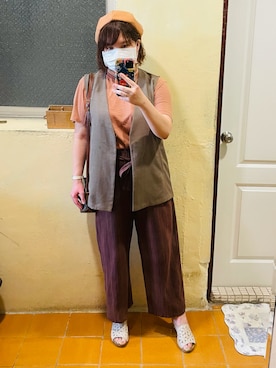 「UNIQLO（ユニクロ）のアイテム（Tシャツ/カットソー、ブラウン系）」を使った、smile ouさん（レディース・160cm）の秋コーディネート