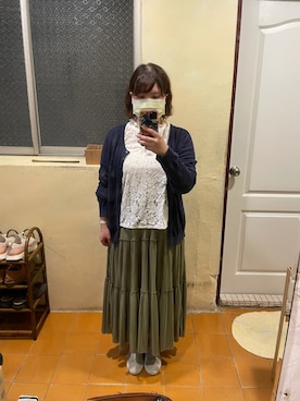 「NET（ネット）のアイテム（トップス、ホワイト系）」を使った、smile ouさん（レディース・160cm）の秋コーディネート