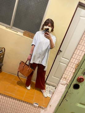 「NET（ネット）のアイテム（シャツ/ブラウス、ホワイト系）」を使った、smile ouさん（レディース・160cm）の秋コーディネート
