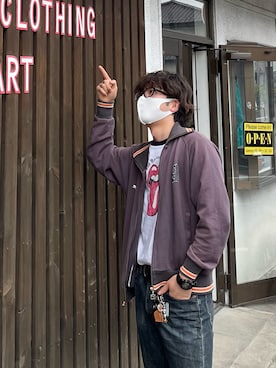 「PUMA（プーマ）のアイテム（その他アウター）」を使った、八十日わかめさん（メンズ・175cm）の春コーディネート