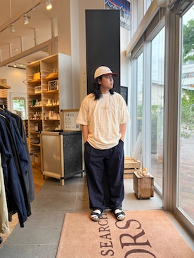 「patagonia（パタゴニア）のアイテム（Tシャツ/カットソー、イエロー系）」を使った、下田海秀さん（メンズ・168cm）の春コーディネート