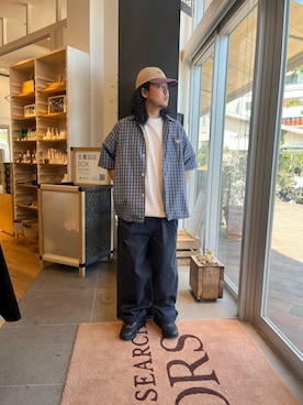 「DANTON（ダントン）のDANTON | ボイルポプリン 半袖ワークシャツ MEN（シャツ/ブラウス、ブルー系）」を使った、下田海秀さん（メンズ・168cm）の春コーディネート
