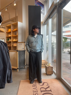 「patagonia（パタゴニア）のアイテム（ジャケット/アウター、グレー系）」を使った、下田海秀さん（メンズ・168cm）の春コーディネート