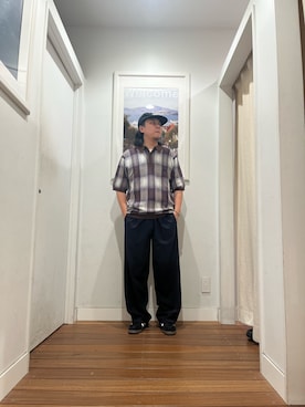 「アイテム（ポロシャツ、ブラウン系）」を使った、下田海秀さん（メンズ・168cm）の夏コーディネート