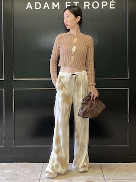 「CHICS（シックス）のアイテム」を使った、MATSUMURAさん（レディース・159cm）の春コーディネート