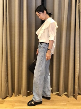 「Levis」｜「アイテム（アクセサリー）」を使った、MATSUMURAさん（レディース・159cm）の夏コーディネート
